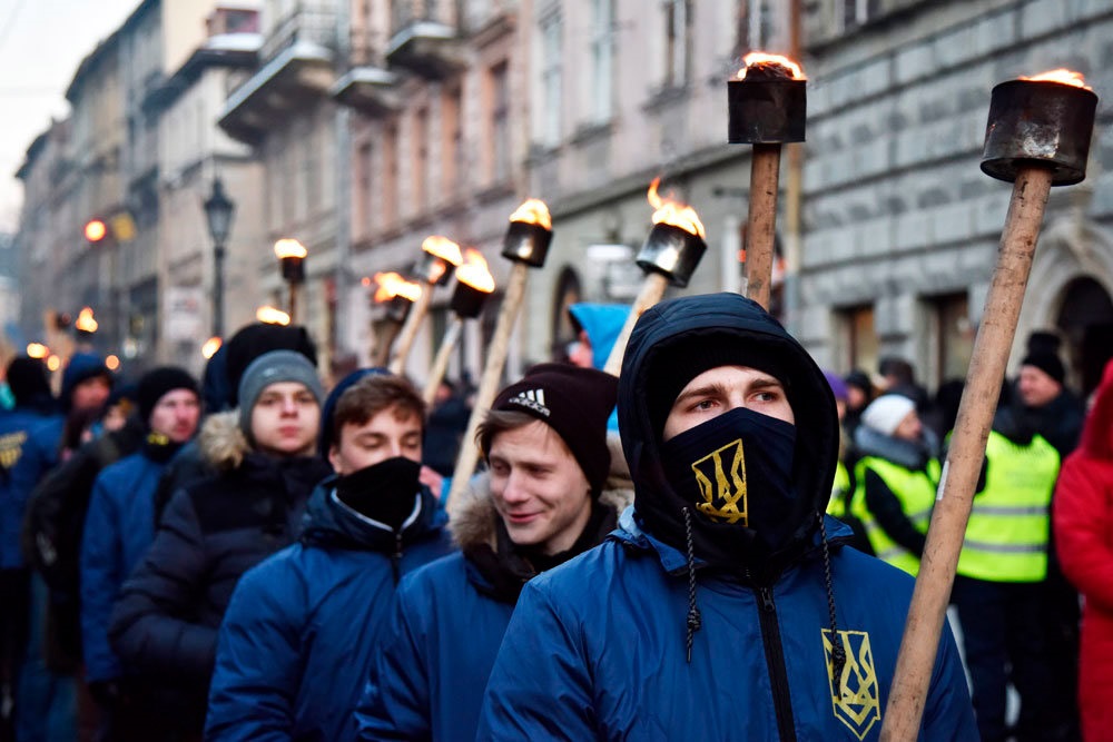 Про украинских националистов. Националисты Украины. Украинские националисты. Радикалы Украины.