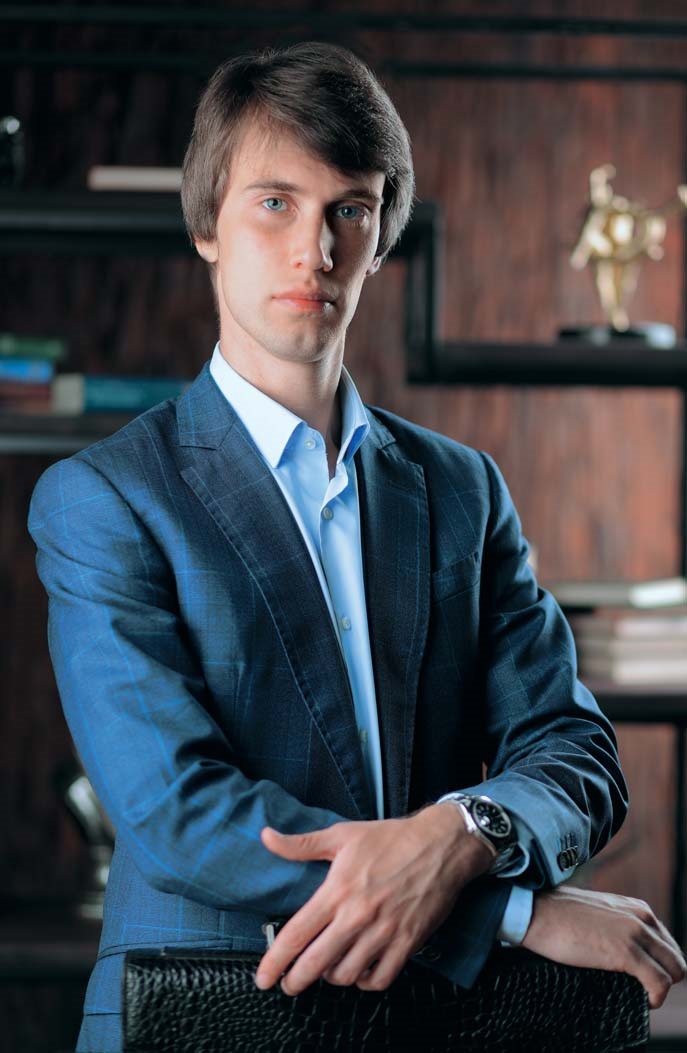 Индиана Эванс порно видео