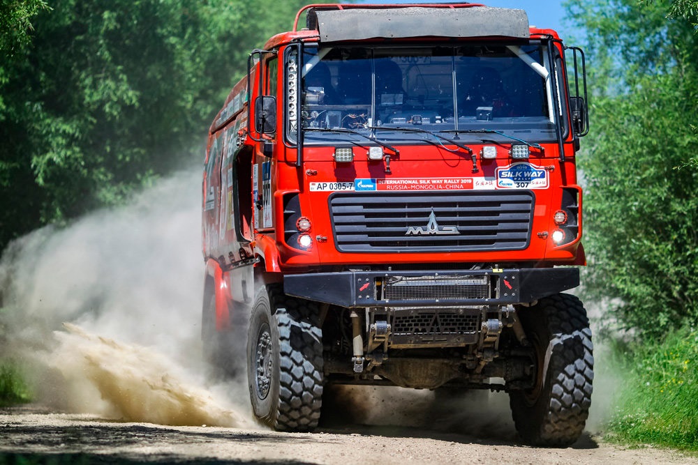 Driving kamaz