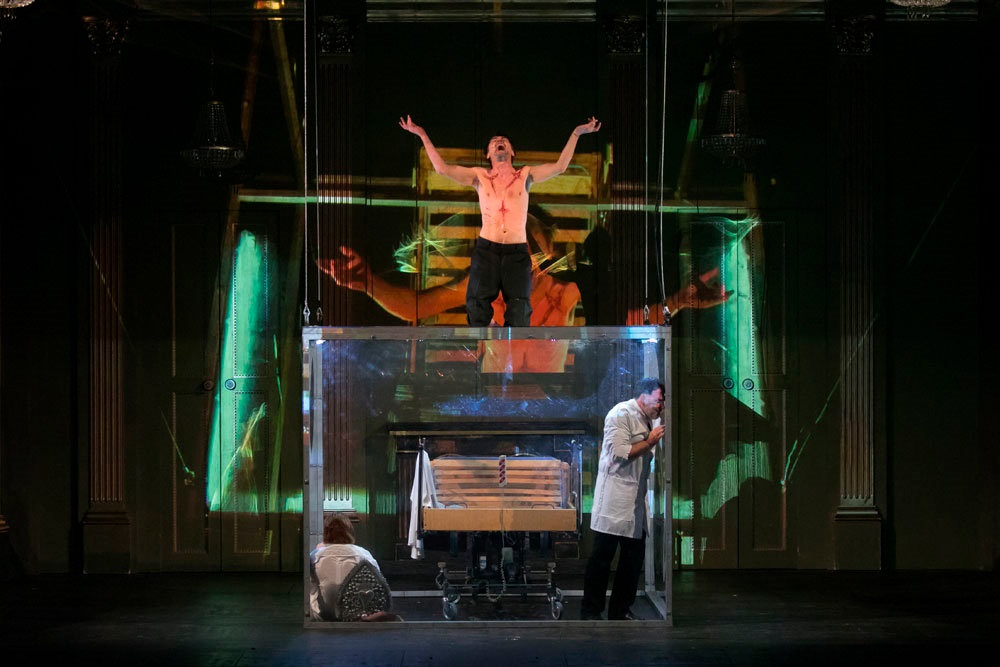 В театре служат. Идиот» спектакль театра им. Спектакль «ибсен. Карьера артуро уи. Ибсен recycle спектакль.